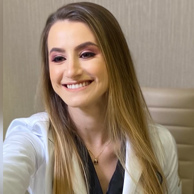 foto Perito Médica Psiquiatra em Curitiba PR | Dra. Maria Paula Pizzaia Arrabaça | M Perícias