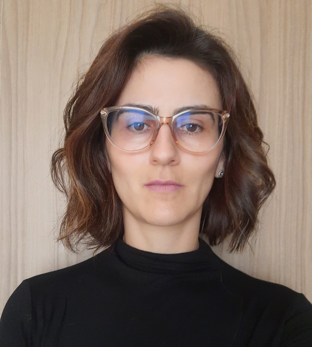 Perito Médico Neonatologista — Carolina Bicalho Nascimento