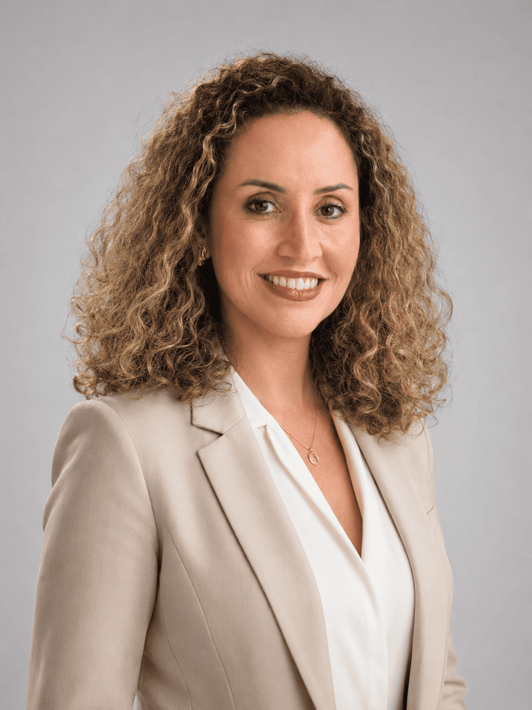 Perito Médico Nefrologista — Cinthya Borba Massulo Aguiar