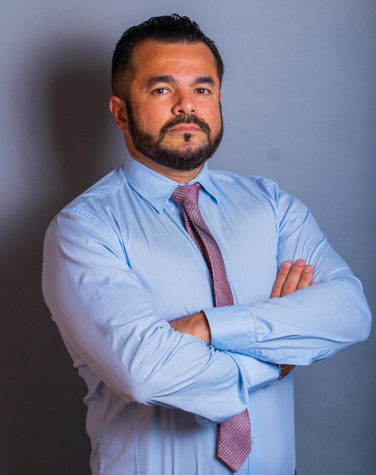 Dr. Maykon Átila Carvalho Gomes