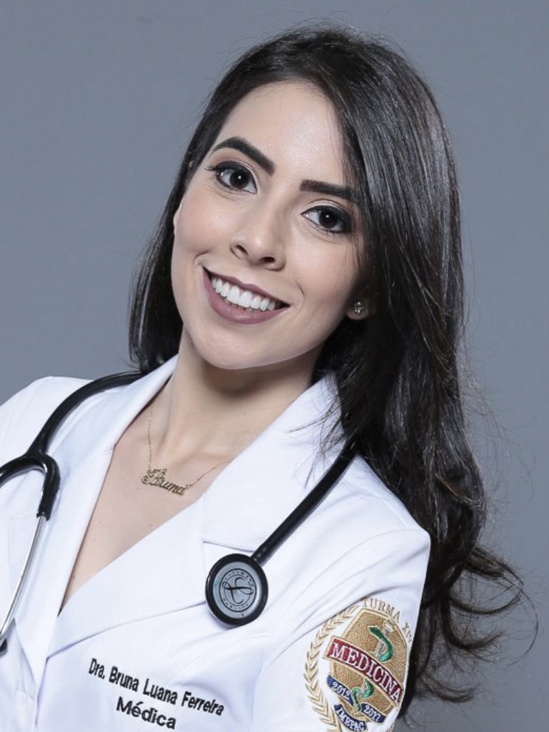 Dra. Bruna Luana Ferreira Brasileira