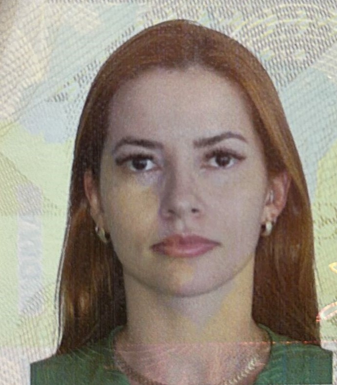 Dra. Letícia Veloso Moreira