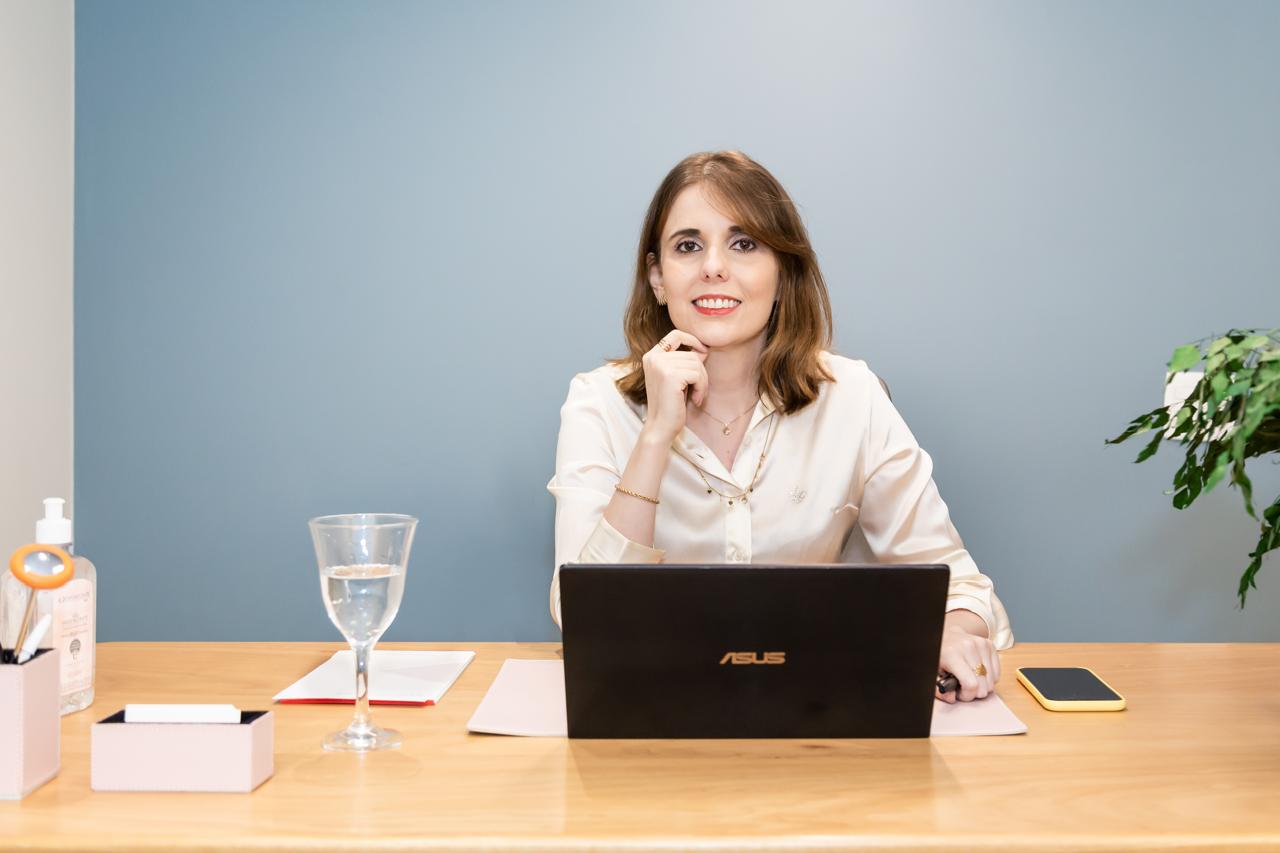 Perito Médico Neurologista — Inara Taís de Almeida
