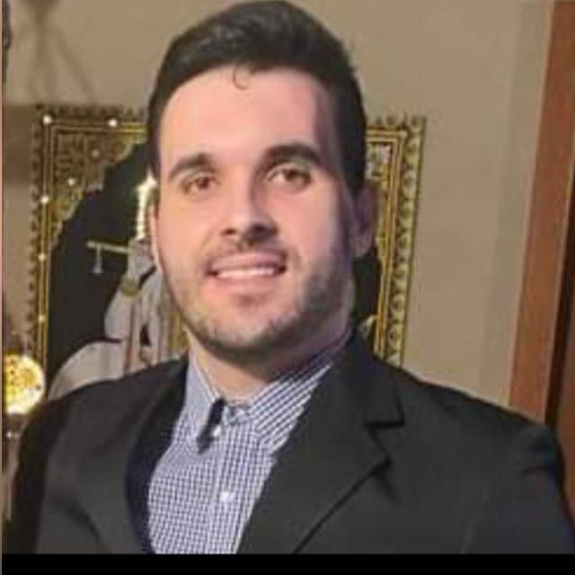 Dr. Lucas Volpatto