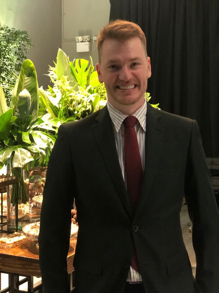 Dr. Andrew Nelson Moraes Henkemaier