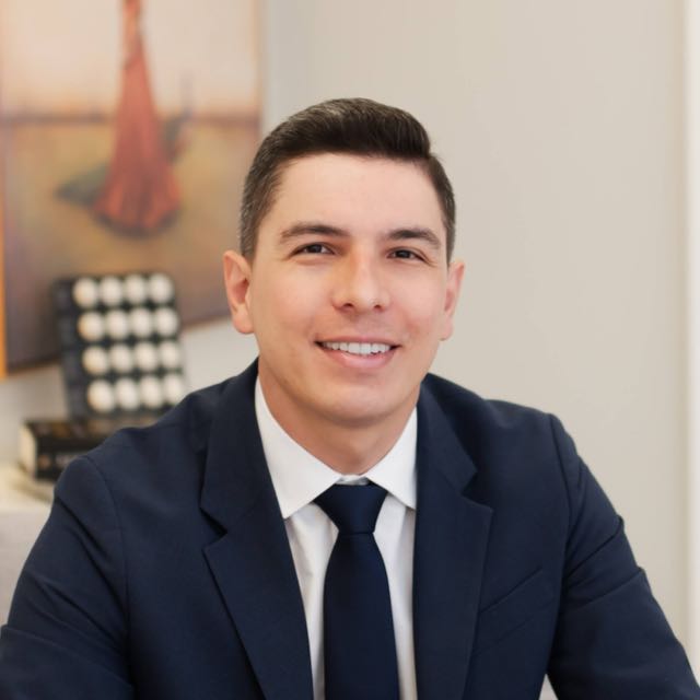 Perito Médico Cirurgião Geral e Cirurgião Plástico — Bruno Blaya Batista