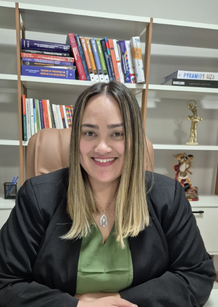 Débora Mota Vieira Veloso