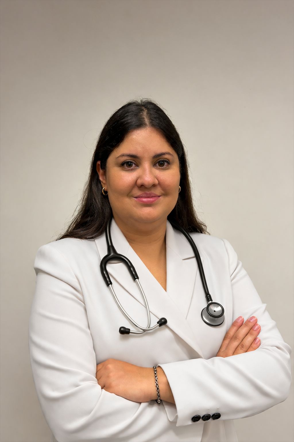 Perito Médico Médica — Carolina Machado
