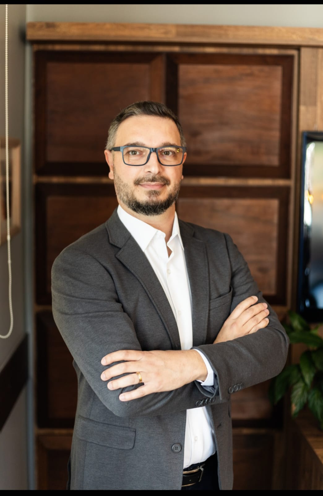 Perito Engenheiro Mecânico — Neumar Vallar