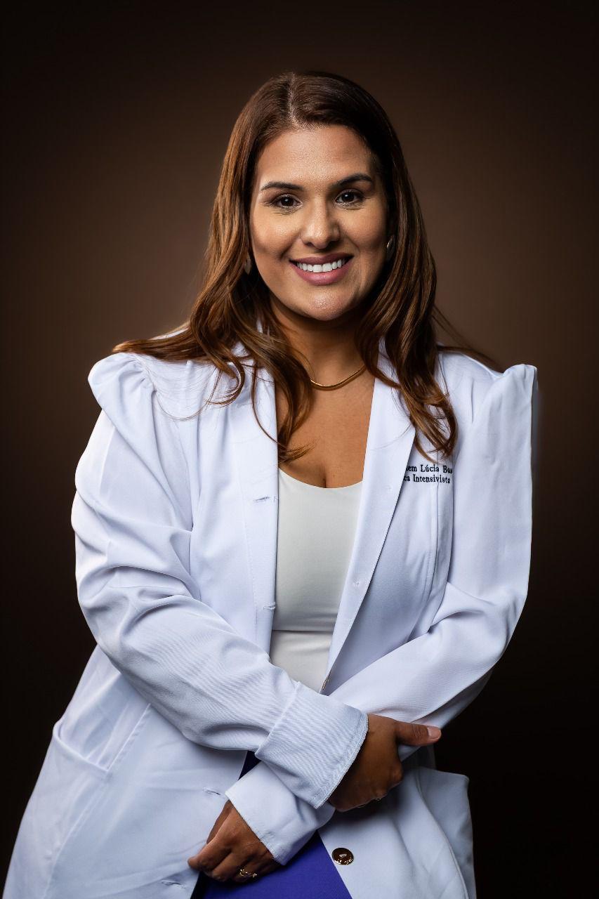 Perito Médico Intensivista — Carmemlúcia Freitas Bastos
